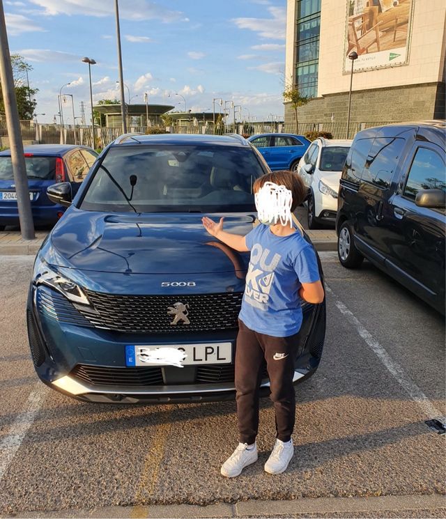 Peugeot 5008 GT 2021
