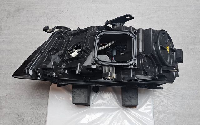 8K0941004C FARO DELANTERO DERECHO AUDI A4 B8 (8K2)