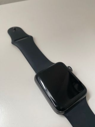 Apple Watch Series 3 (42mm)