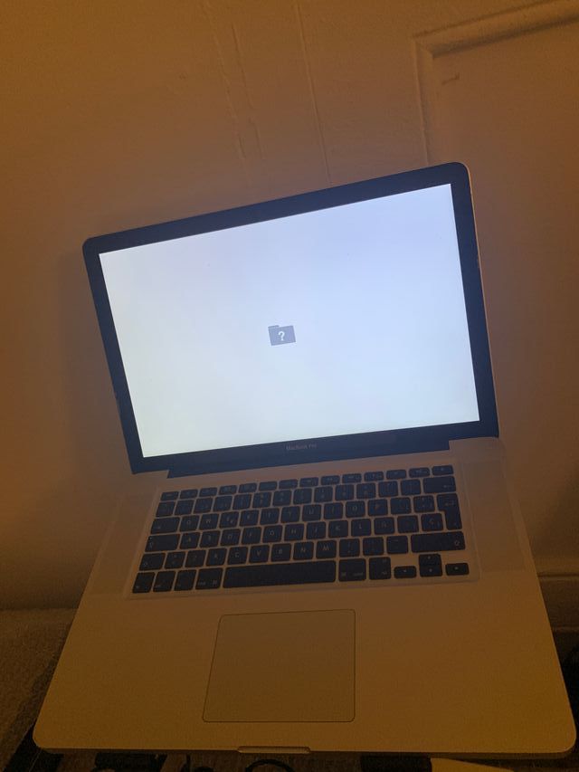 MacBook Pro 15" año 2010