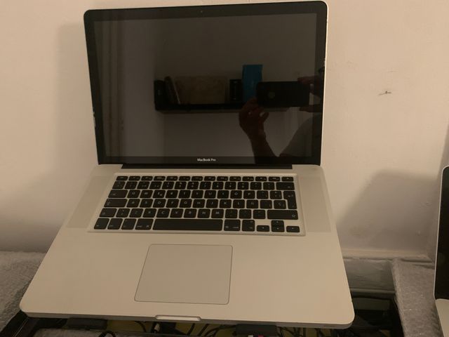 MacBook Pro 15" año 2010