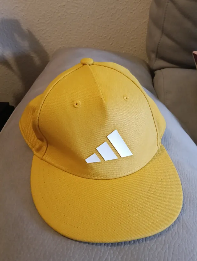 Gorra ADIDAS Amarilla