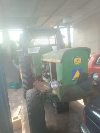 Tractor John Deere