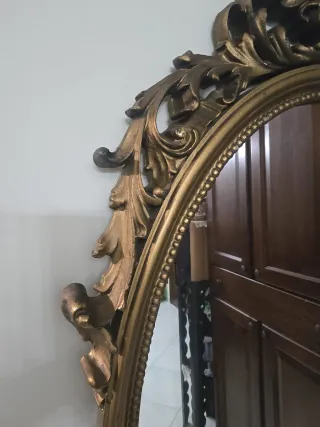 Consolle antica con specchio