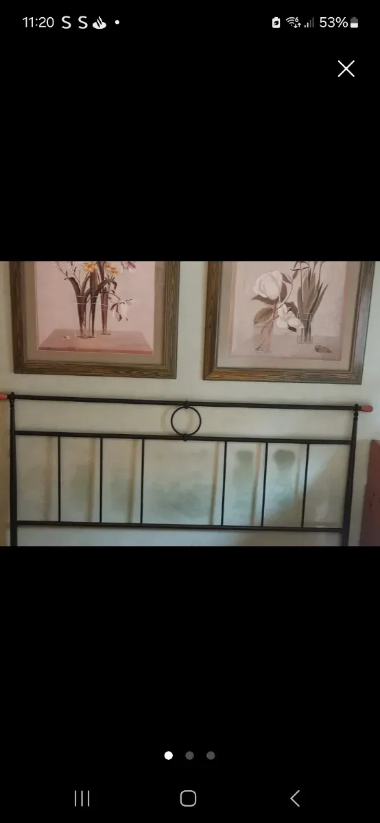 Cabezal de cama de metal negro