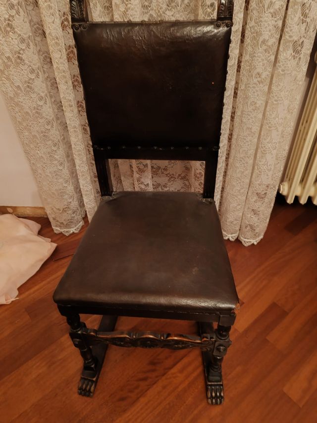 Sedia in stile classico antico