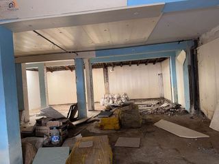 Local comercial en venta en Utebo