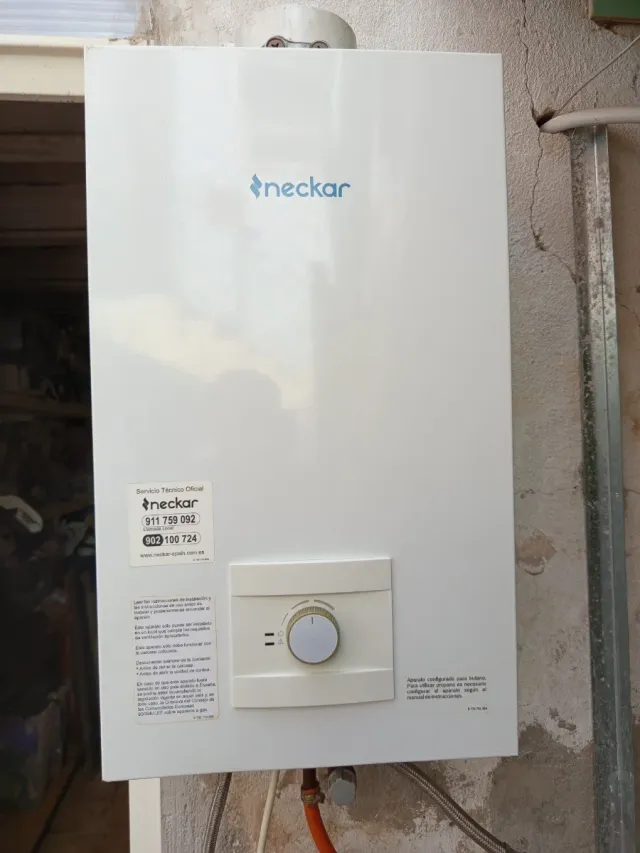 Calentador gas butano  Neckar blanco