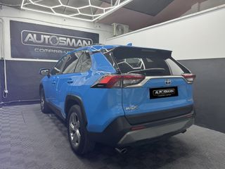 Toyota RAV4 2021