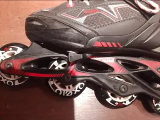 Pattini a rotelle + protezioni