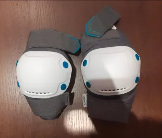 Pattini a rotelle + protezioni