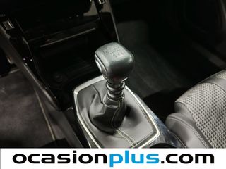 Peugeot 2008 PureTech 130 S&S GT 96 kW (130 CV)