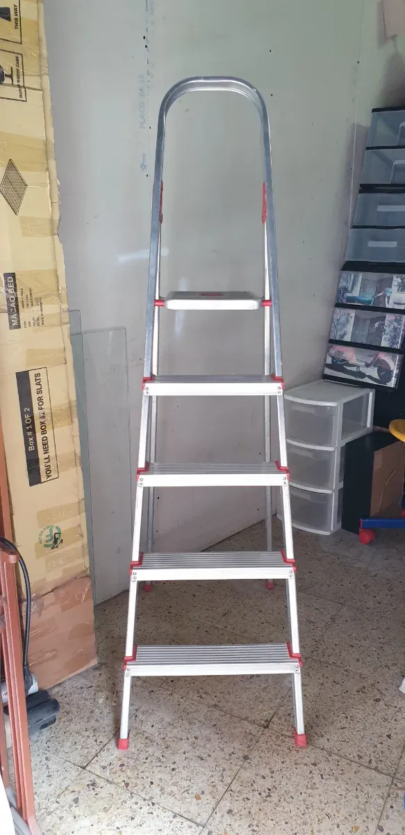 ESCALERA CON TRANSPORTE INCLUIDO