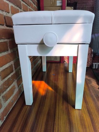 Banqueta de piano con compartimento - Acolchada