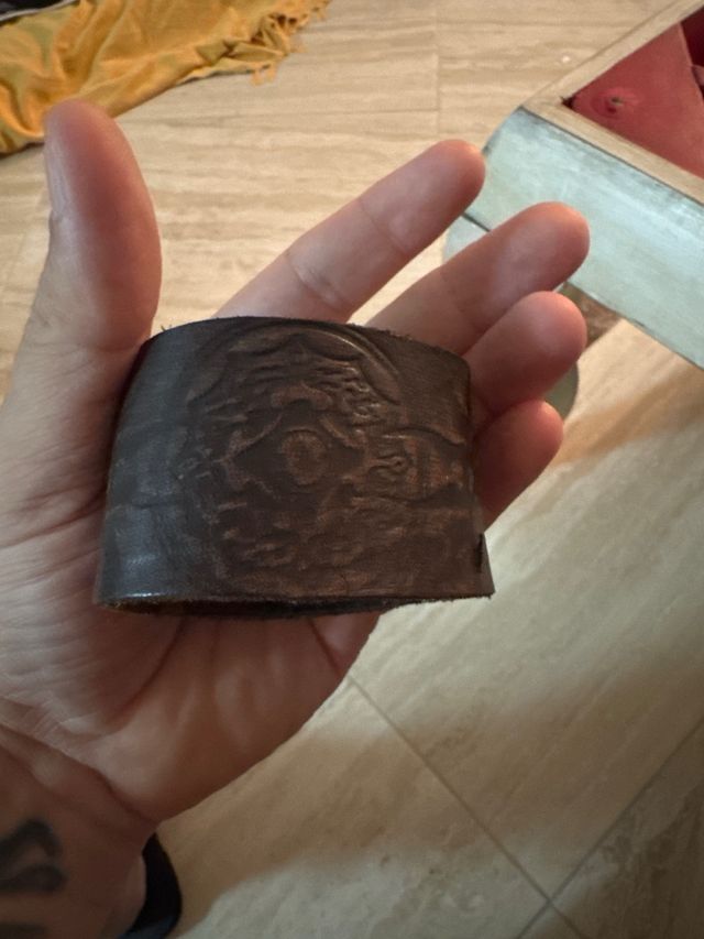 Pulseras de cuero colección artesanal