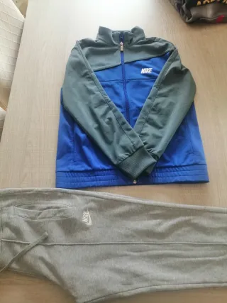 Chandal Nike niño T. 13-14 años con medidas reales