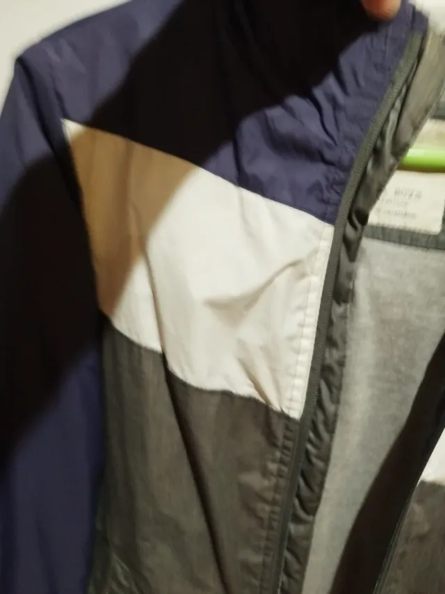 Chaqueta niño Zara azul y gris