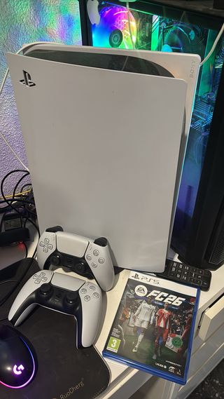 Consola Sony PS5 Blanca + FC 26