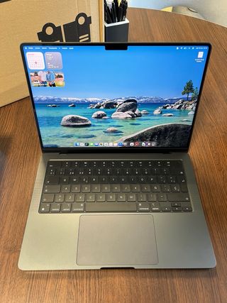 MacBook Pro M4 con Garantía.