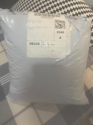 Vestido de novia sin estrenar.