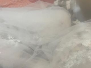Vestido de novia sin estrenar.