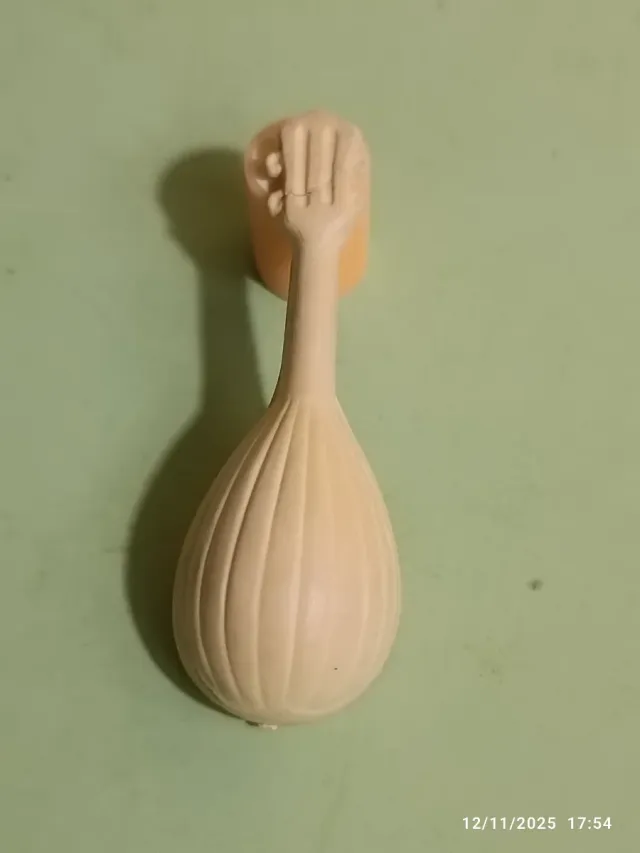 Gommina vintage a forma di mandolino