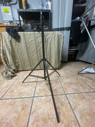 Foco de iluminación profesional sin bombilla