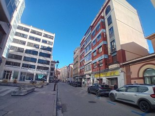 Local comercial en venta en Zona Sur en Burgos