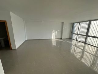 Local comercial en venta en Residencial en Cunit