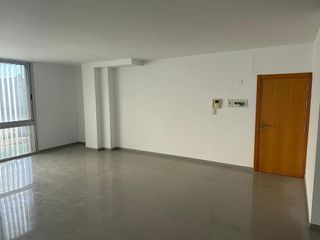 Local comercial en venta en Residencial en Cunit