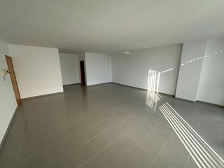 Local comercial en venta en Residencial en Cunit