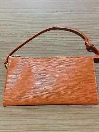 Bolso Pochette Louis Vuitton Naranja