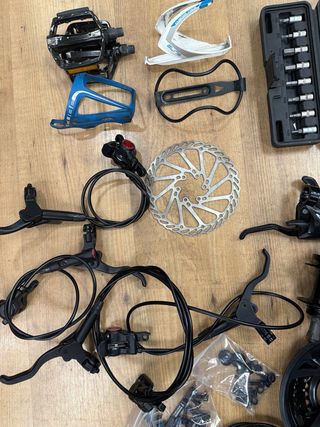 Repuestos Bicicleta: Frenos, Cassette 12v,Bielas..