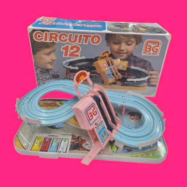 JUGUETE CIRCUITO 12 BERNABEU GISBERT EN CAJA (NO