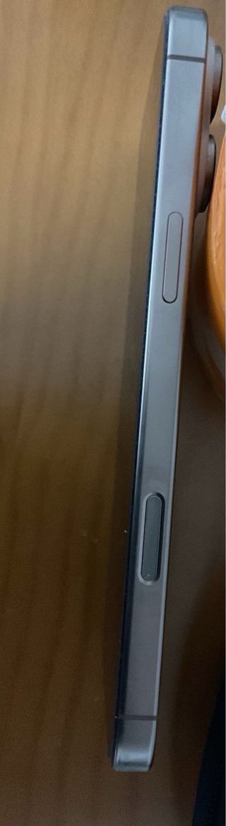 iPhone 16 Pro Max Desierto 256 GB . Como nuevo .