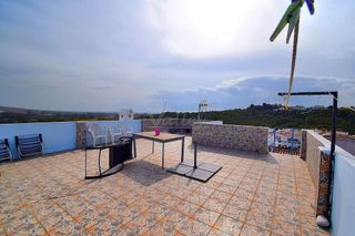 Chalet en venta en San Enrique-Guadiaro-Pueblo Nuevo en San Roque