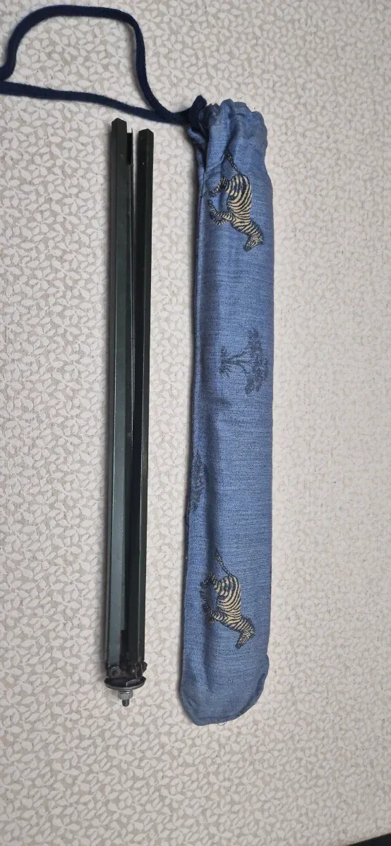 Trípode Vintage Metálico