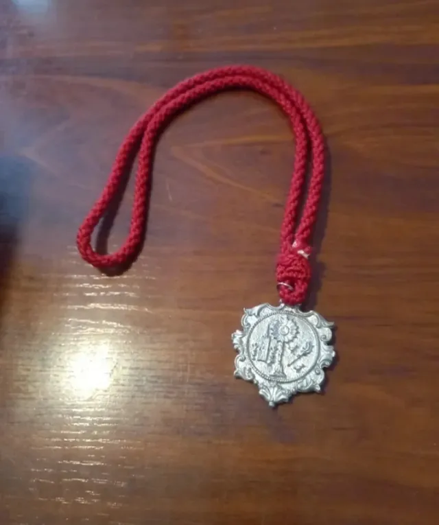 Medalla Hdad Candelaria Madre de Dios