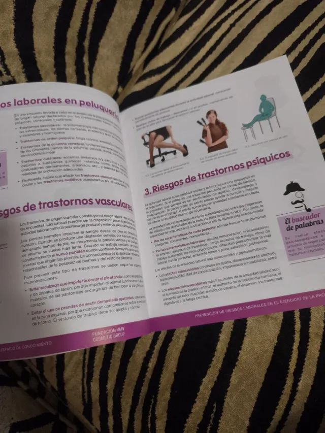 Libro Peluquería Guía Estilistas Servicios Auxilia