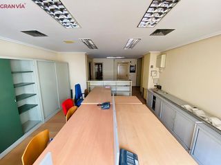 Oficina en venta en Centro en Logroño