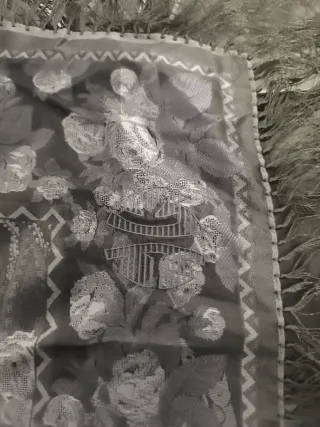 Mantón Loewe  gris y verde y lila