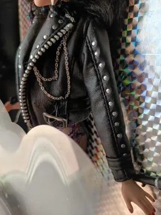 Muñeca Barbie Collector Cher Bob Mackie