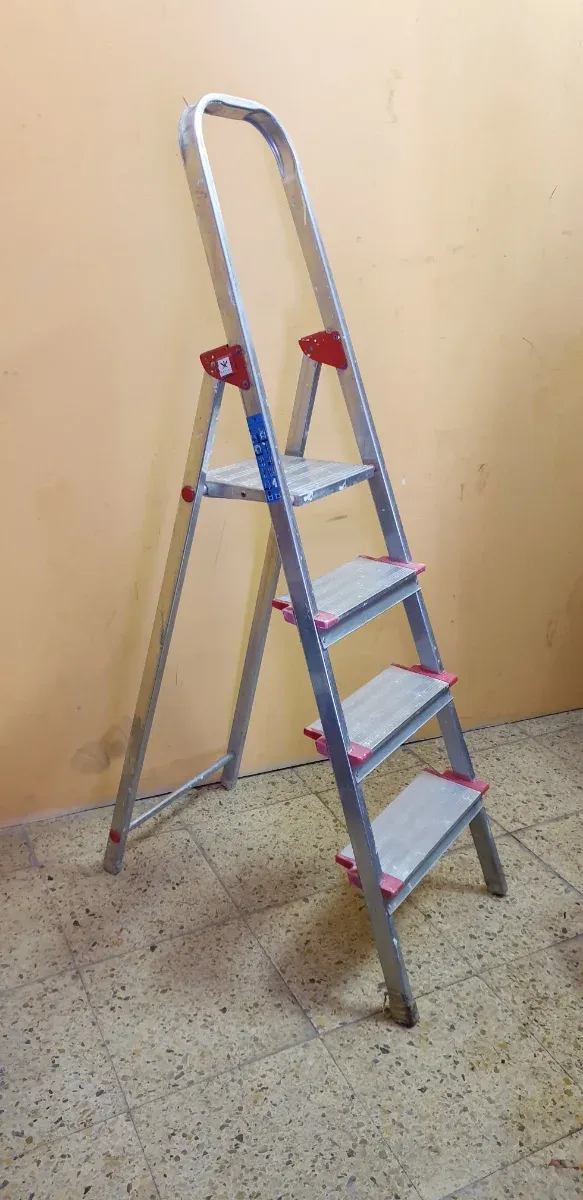 ESCALERA CON TRANSPORTE INCLUIDO A TU DOMICILIO