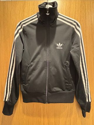 Jersey Adidas Negro con Rayas Blancas