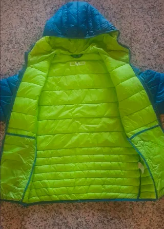 Piumino CMP blu e verde con cappuccio