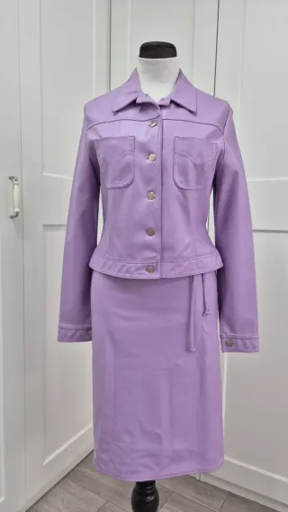 Conjunto Morgan Cazadora y Falda T-38 Morado