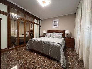 Piso en venta en El Mercado en Manises