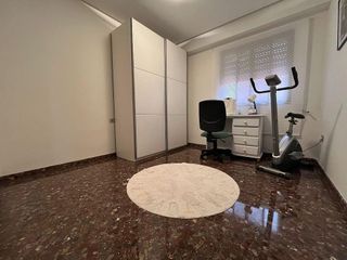 Piso en venta en El Mercado en Manises