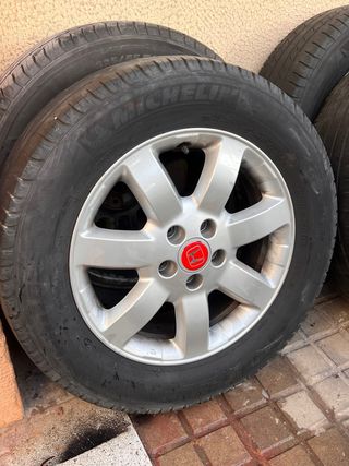 Llantas Michelin con Rines Honda