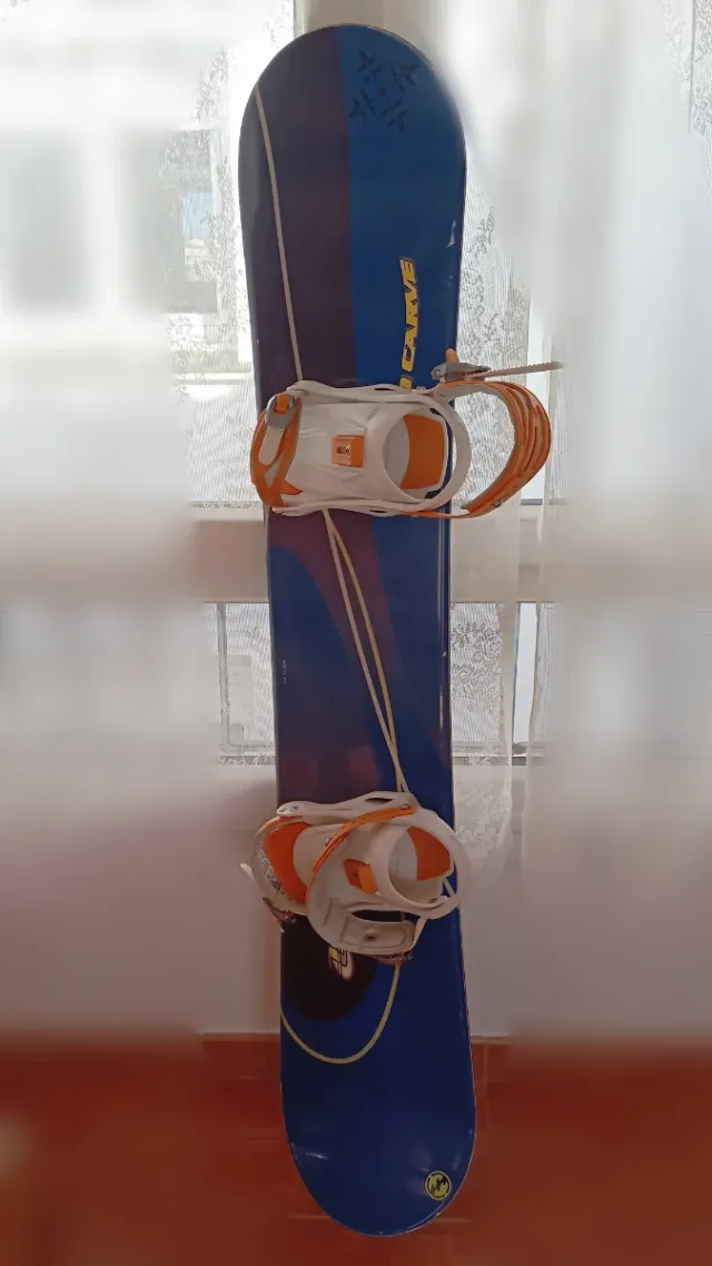 Tabla de Snowboard Carve Azul y Morado